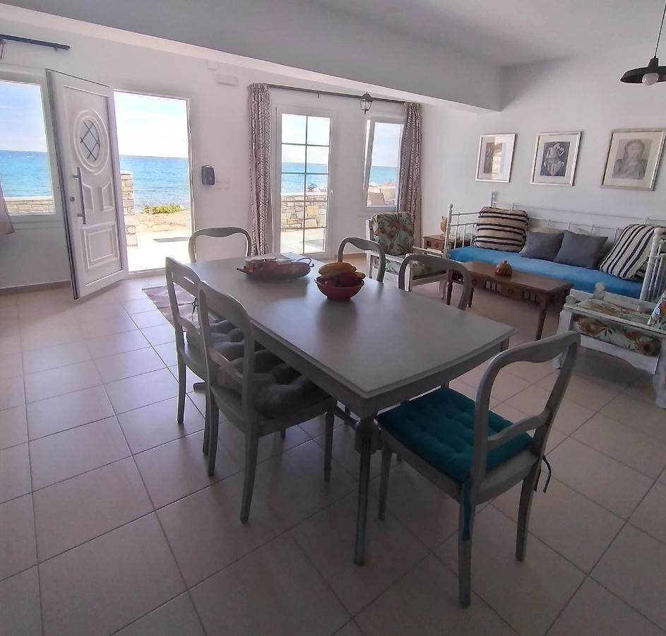 شقة Albatross Seafront House Naxos City المظهر الخارجي الصورة