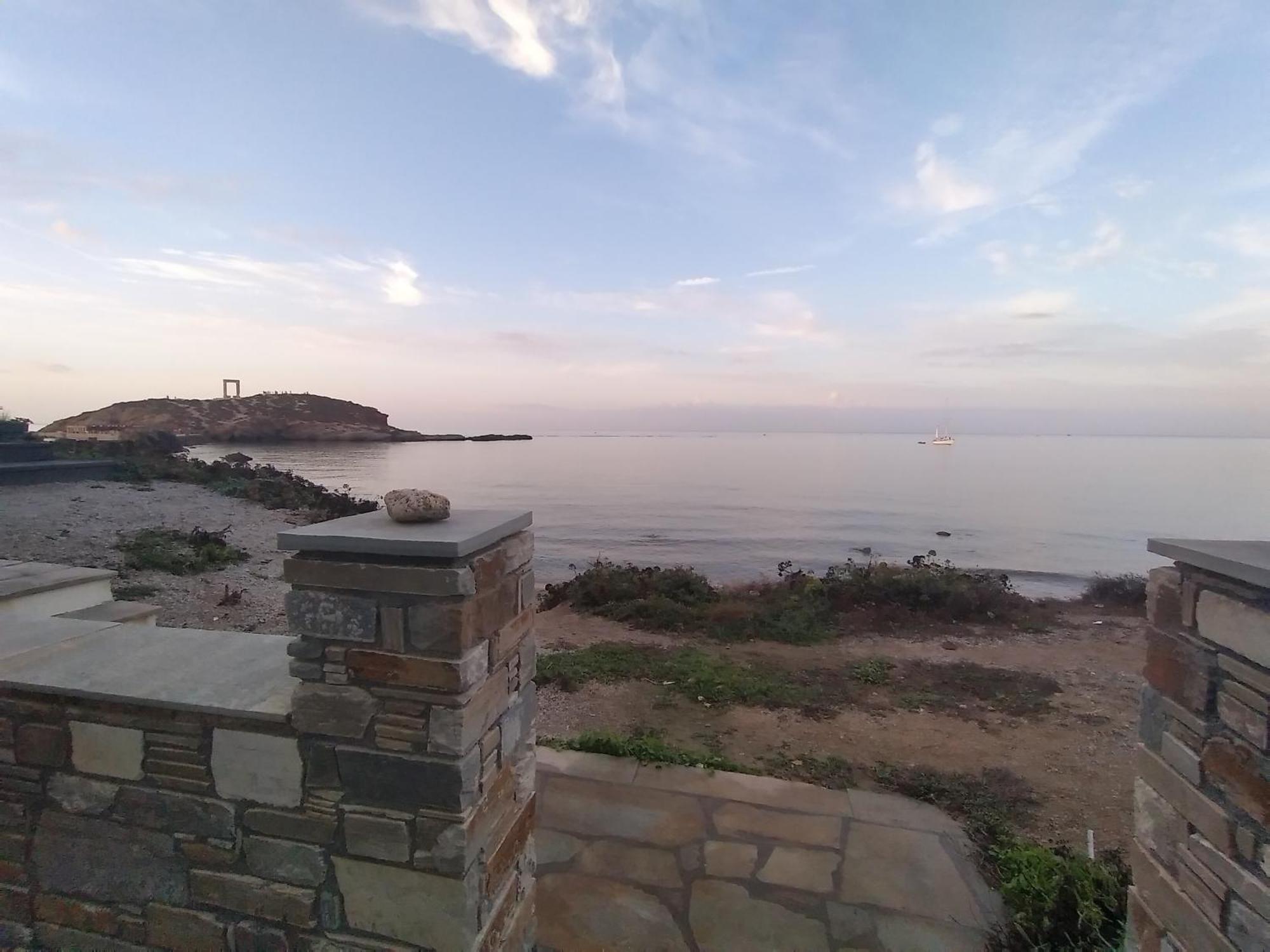 شقة Albatross Seafront House Naxos City المظهر الخارجي الصورة
